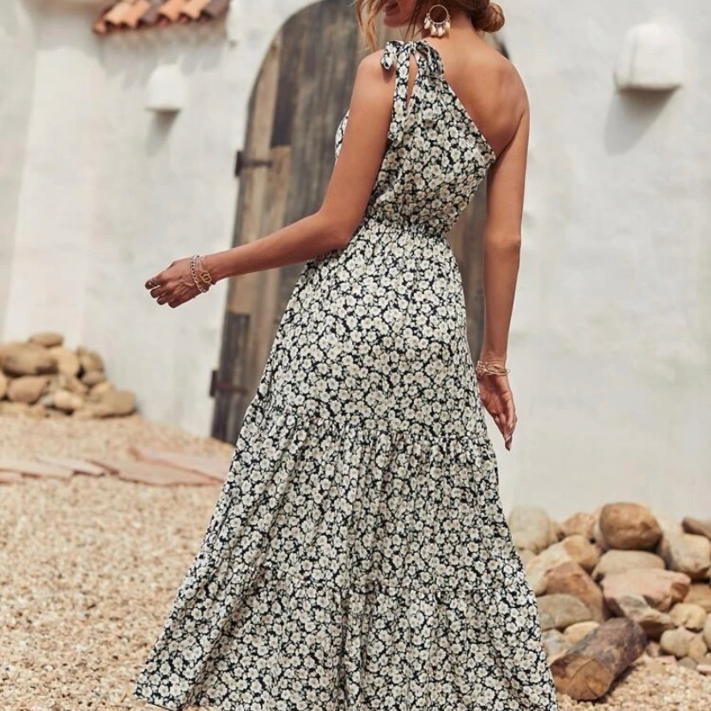 The best spring or summer dress to wear, so comfortable